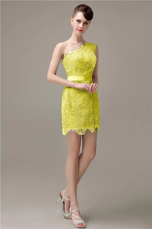 Charming Lace One-shoulder Short Bridesmaid Dresses