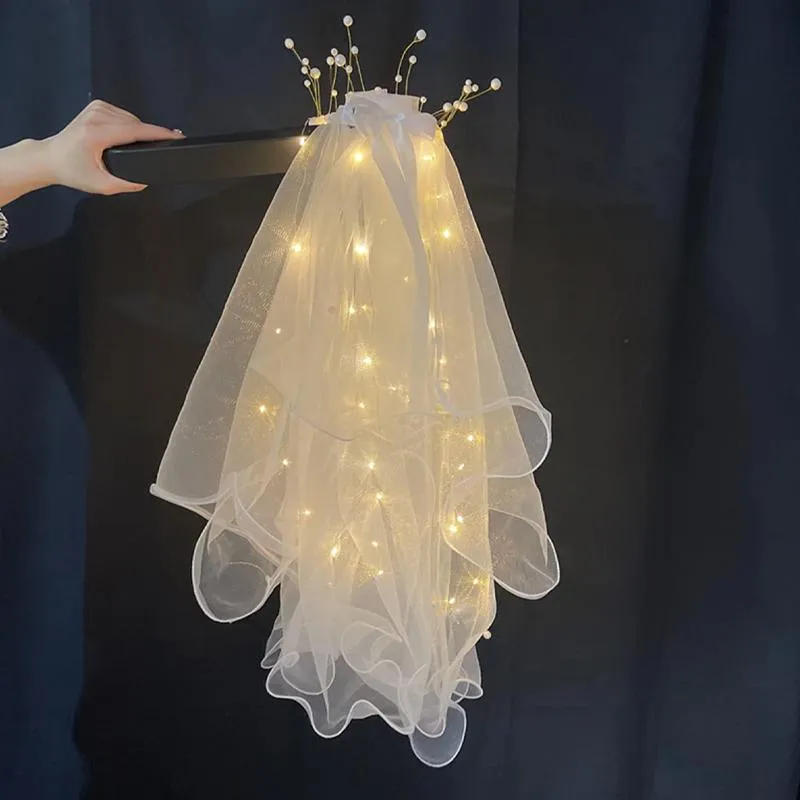 Enchanting LED Wedding Pearl Veil