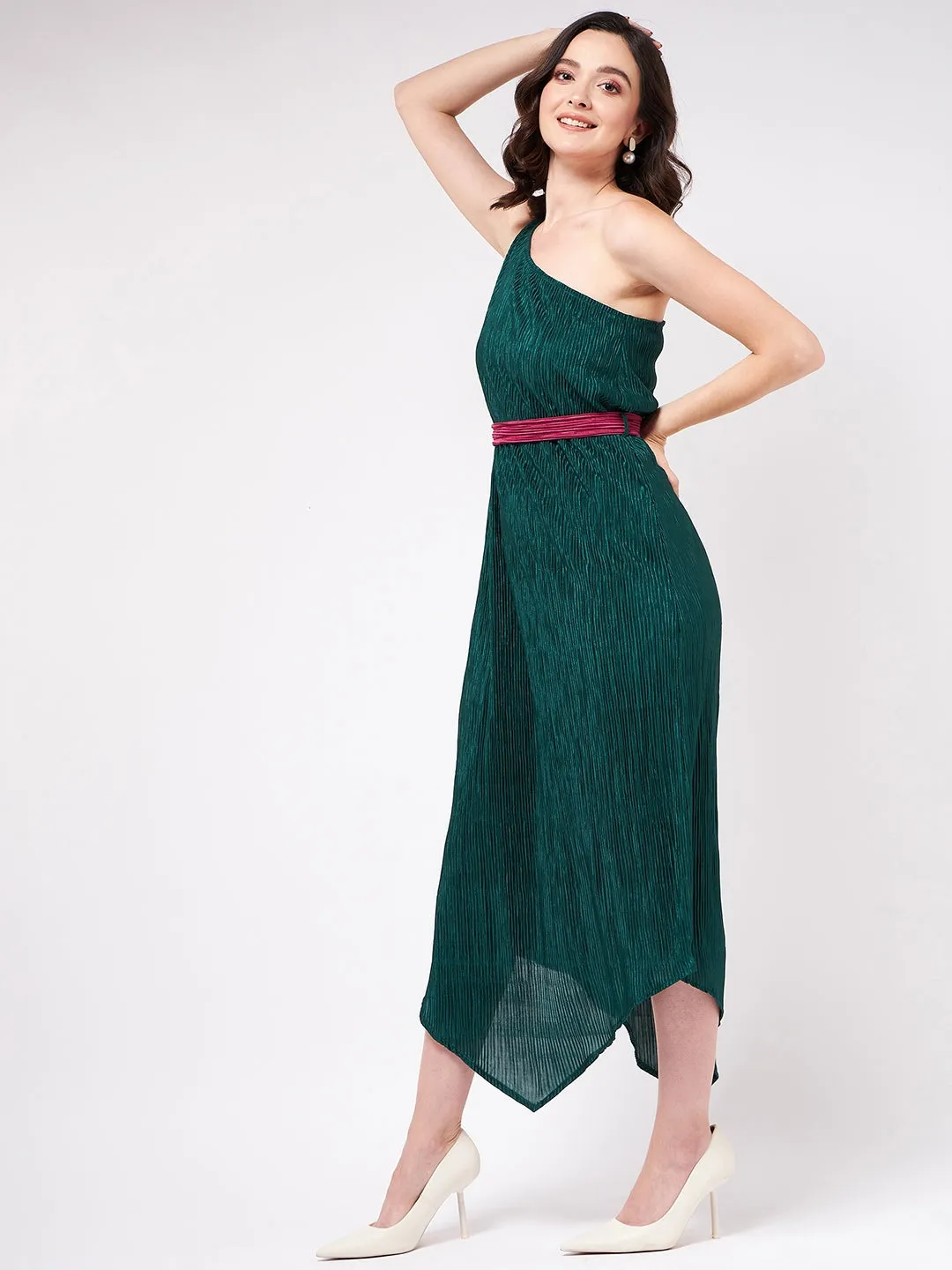 Solid Pleated One-Shoulder Maxi Dress