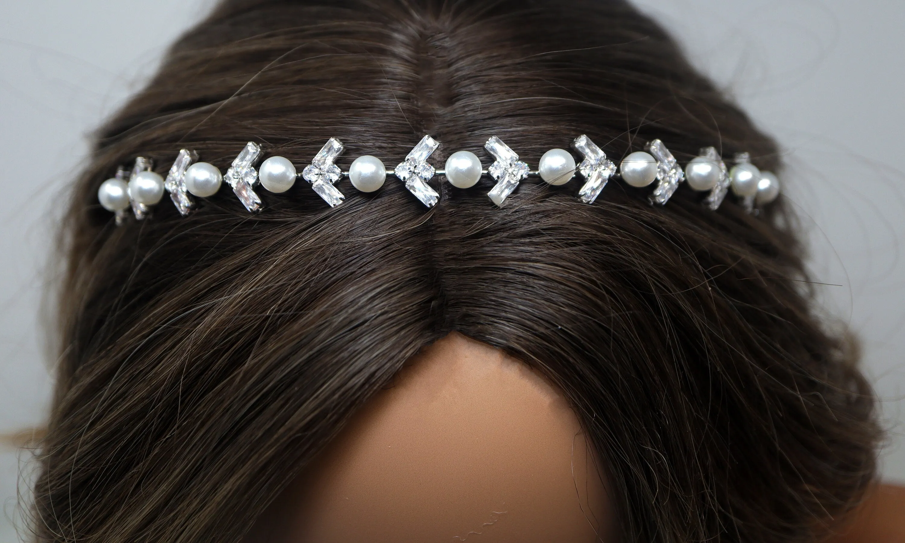 Swarovski Crystals Faux Pearls Dainty Headband, Bridal Hair Vine, Delicate Headband, Hair accessories.