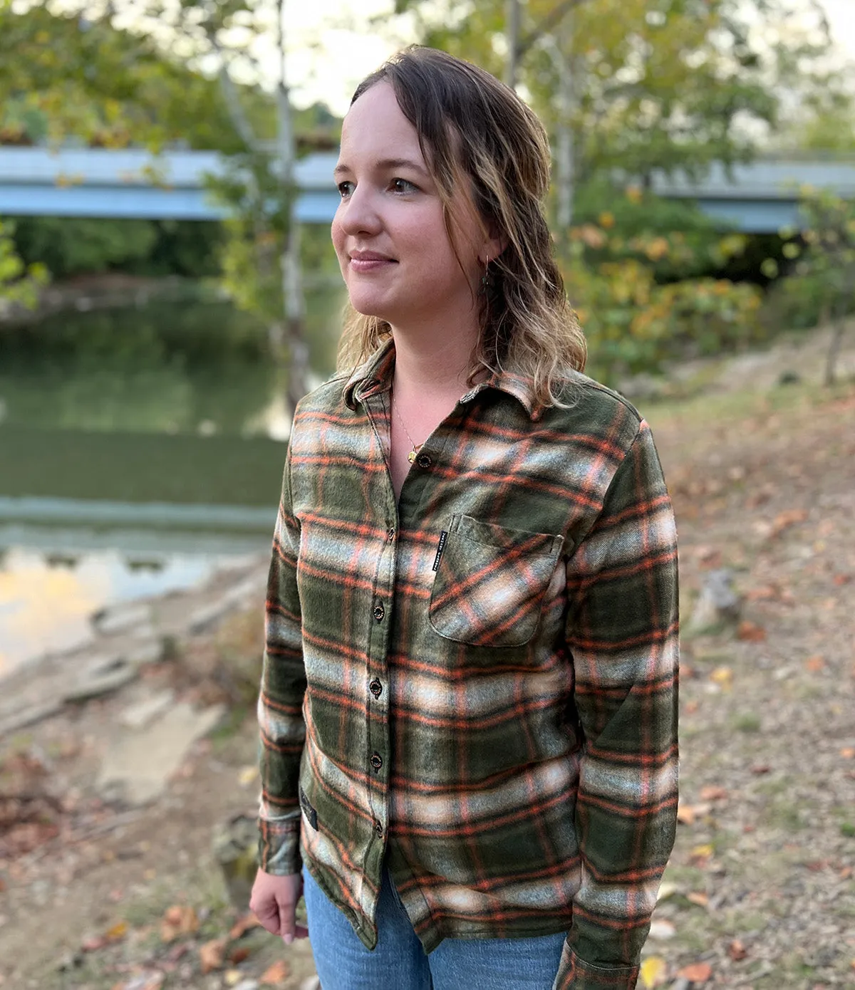 Women's Classic Flannel Shirt - Salmon River